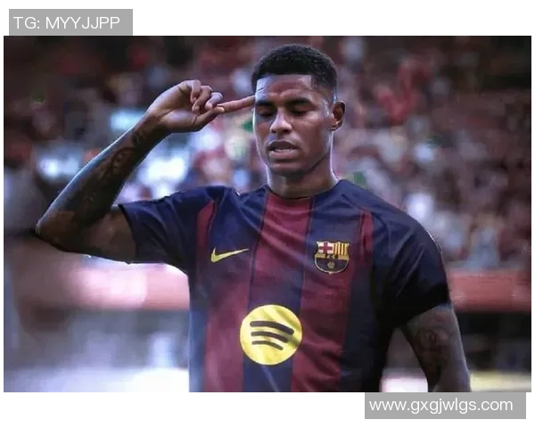 曼联3000万卖拉什福德期望大增！为求巴萨买断，曝其愿减薪近一半